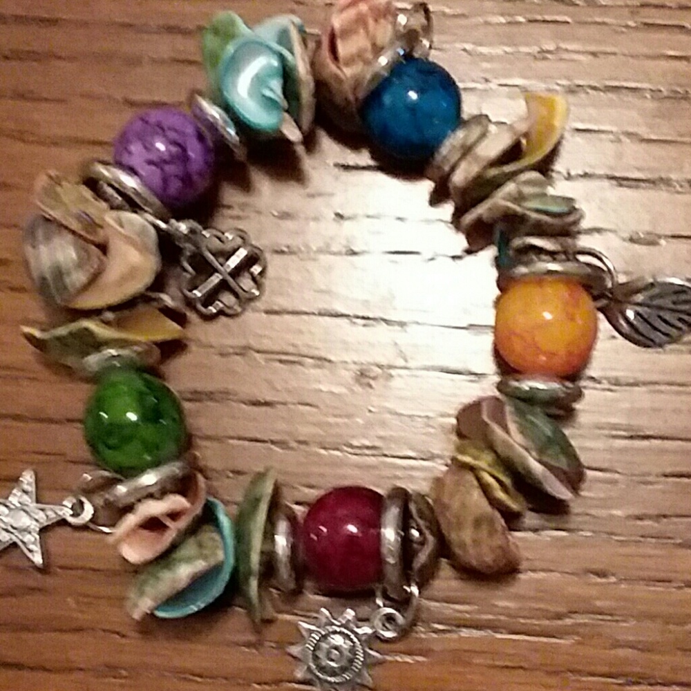 Bracelet